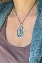 Load image into Gallery viewer, Spring Fern pendant
