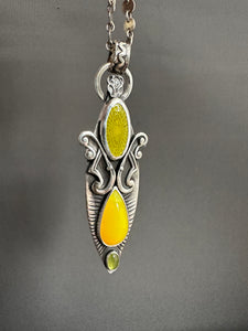 Rare yellow rosarita and enamel pendant