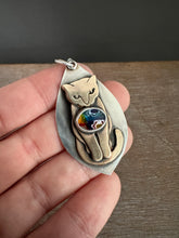 Load image into Gallery viewer, Kitty Pet with Millefiori Glass
