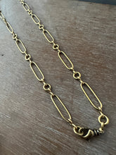 Load image into Gallery viewer, Brass paper clip chain
