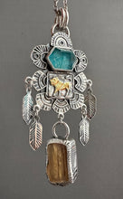 Load image into Gallery viewer, Small Golden Lion with Apatite, and Imperial Tooaz
