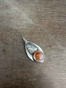 Dragon Vein  Agate pendant