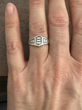 Load image into Gallery viewer, Trinity moon ring
