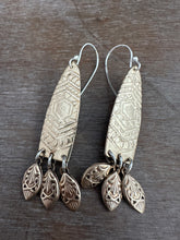 Load image into Gallery viewer, Textured Brass Arch Earrings
