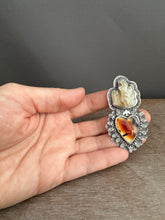 Load image into Gallery viewer, Plume Agate Montana agate Sacred Heart
