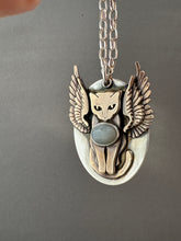 Load image into Gallery viewer, Kitty Pet with Small wings
