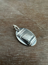 Load image into Gallery viewer, A gardeners charm
