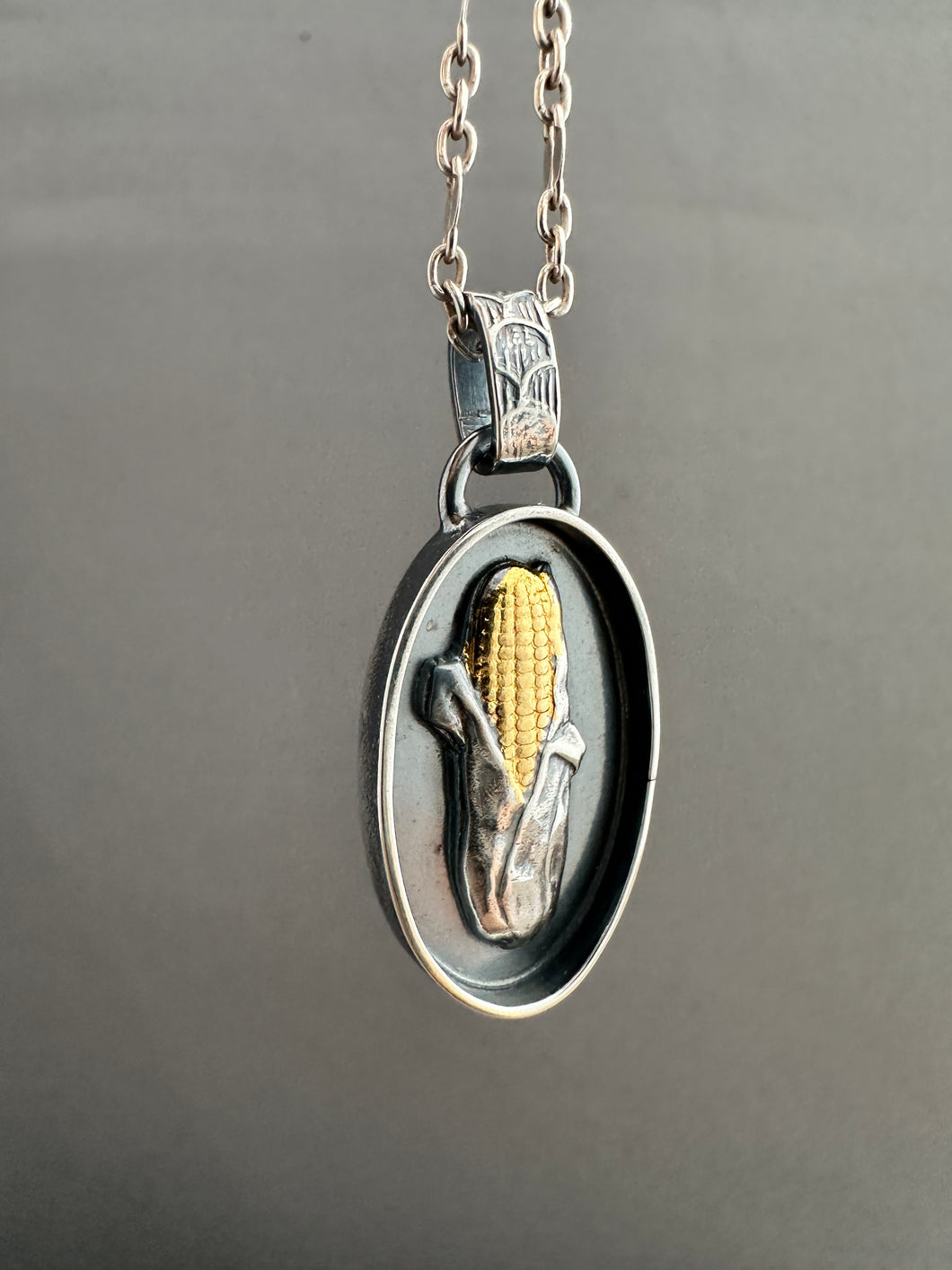 Corn pendant