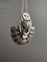 Load image into Gallery viewer, Sterling silver owl pendant/brooch
