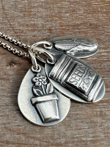 A gardeners charm set