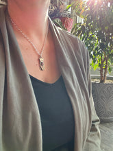 Load image into Gallery viewer, Bronze Kitty pet with Orange Sapphire
