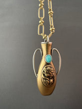 Load image into Gallery viewer, Unique Matte Brass Chain
