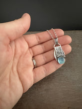 Load image into Gallery viewer, Delicate Bird pendant
