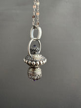 Load image into Gallery viewer, Vintage crystal pendant
