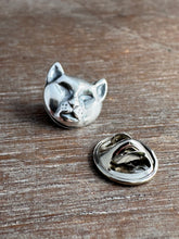 Load image into Gallery viewer, Silver cat pin, lapel pin, scatter pin
