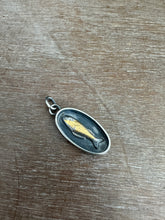 Load image into Gallery viewer, Golden Fish 7
