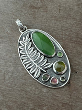 Load image into Gallery viewer, Spring Fern pendant
