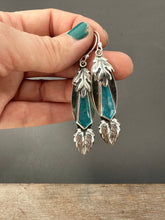 Load image into Gallery viewer, Apatite Earrings with Leaves
