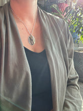 Load image into Gallery viewer, Kitty Pet with tourmaline
