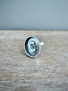 Flower ring (size 7)