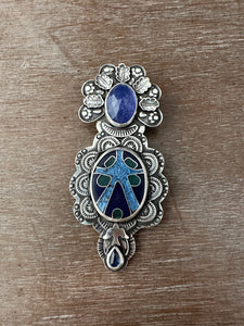 Cloisonné glass enamel with tanzanite and kyanite