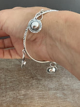 Load image into Gallery viewer, Sterling silver patterned Jingle bangle
