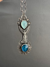 Load image into Gallery viewer, Angel with Aquamarine and Apatite
