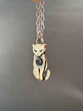 Load image into Gallery viewer, Bronze Kitty pet with Onyx
