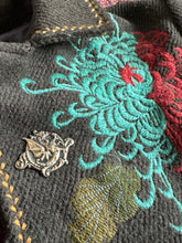 Load image into Gallery viewer, Dragon medallion scatter pin, lapel pin, tack
