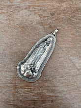 Load image into Gallery viewer, Our Lady of Fatima Sacred Heart pendant
