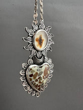 Load image into Gallery viewer, Pudding Stone and Agate Sacred Heart
