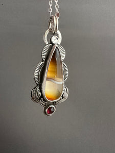 Agate with sunset colors pendant