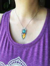 Load image into Gallery viewer, Montana Agate and Apatite Sacred Heart.
