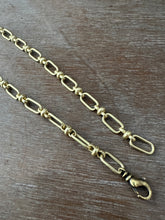 Load image into Gallery viewer, Unique Matte Brass Chain
