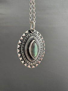 Layered silver and labradorite eye pendant