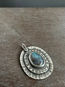 Labradorite layered pendant