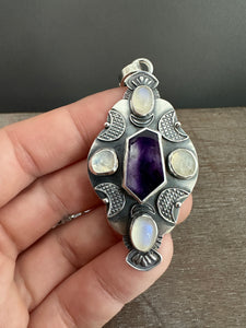 Melody Stone and Moonstones Pendant