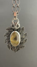 Load and play video in Gallery viewer, Rutilated Quartz Owl
