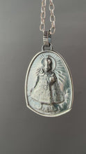 Load and play video in Gallery viewer, Infant of Prague Medallion
