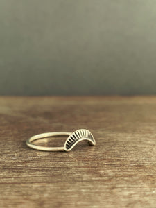 Large accent stacking ring