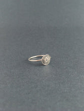 Load image into Gallery viewer, Silver teardrop ring
