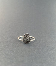 Load image into Gallery viewer, Flame sterling silver ring
