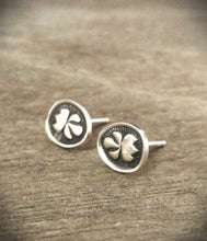 Load image into Gallery viewer, Sterling silver flower stud earrings

