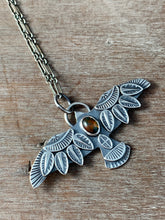 Load image into Gallery viewer, Moss agate bird pendant.
