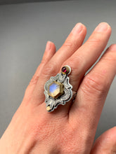 Load image into Gallery viewer, Moonstone and tourmaline ring set in 22k gold
