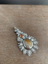Load image into Gallery viewer, Sapphire and garnet pendant
