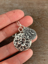 Load image into Gallery viewer, Silver Succulent Snowflake Charm set
