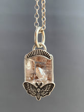 Load image into Gallery viewer, Moth Phantom quartz
