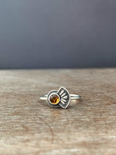 Load image into Gallery viewer, Tiny citrine with a fan accent ring size 7
