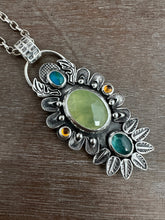 Load image into Gallery viewer, Multi stone elaborate pendant
